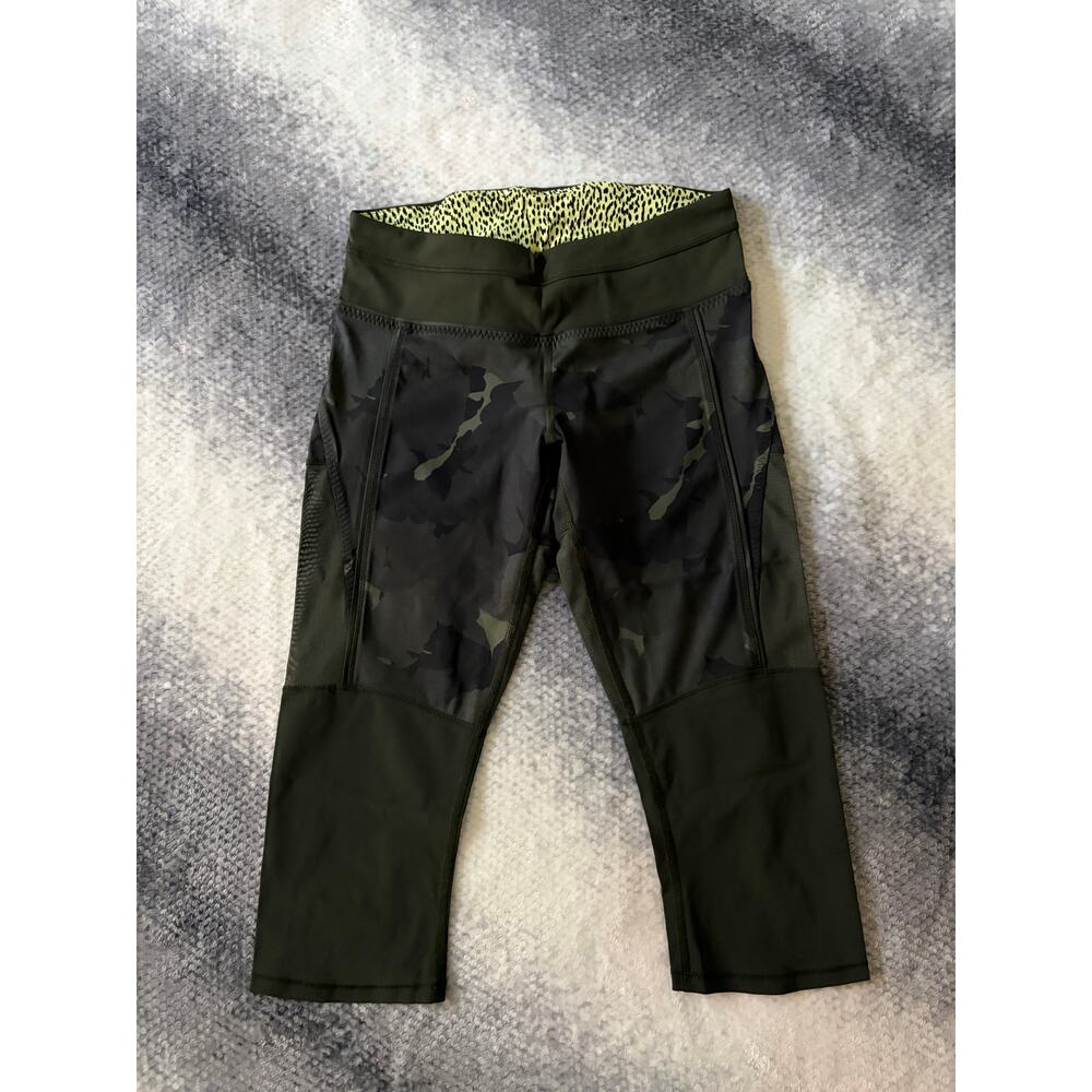 Lululemon Training Tough Crop Camouflage Mesh Green Leggings Active Size 4 Small
